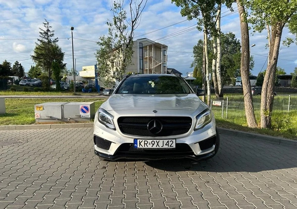 Mercedes-Benz GLA cena 104900 przebieg: 30000, rok produkcji 2018 z Kraków małe 92